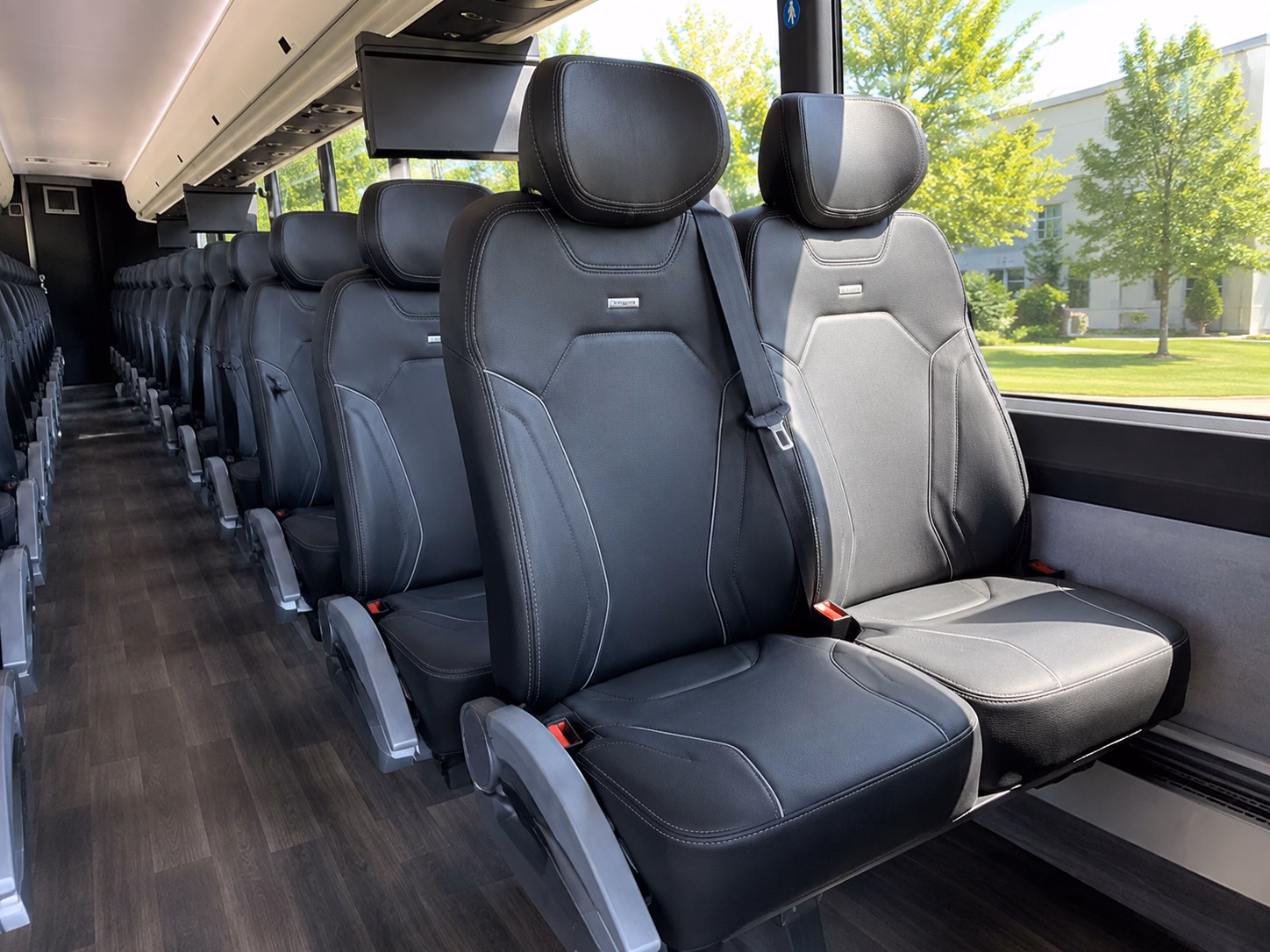 conroecharterbusservices com makes comparing conroe wedding bus rentals simple fast and free